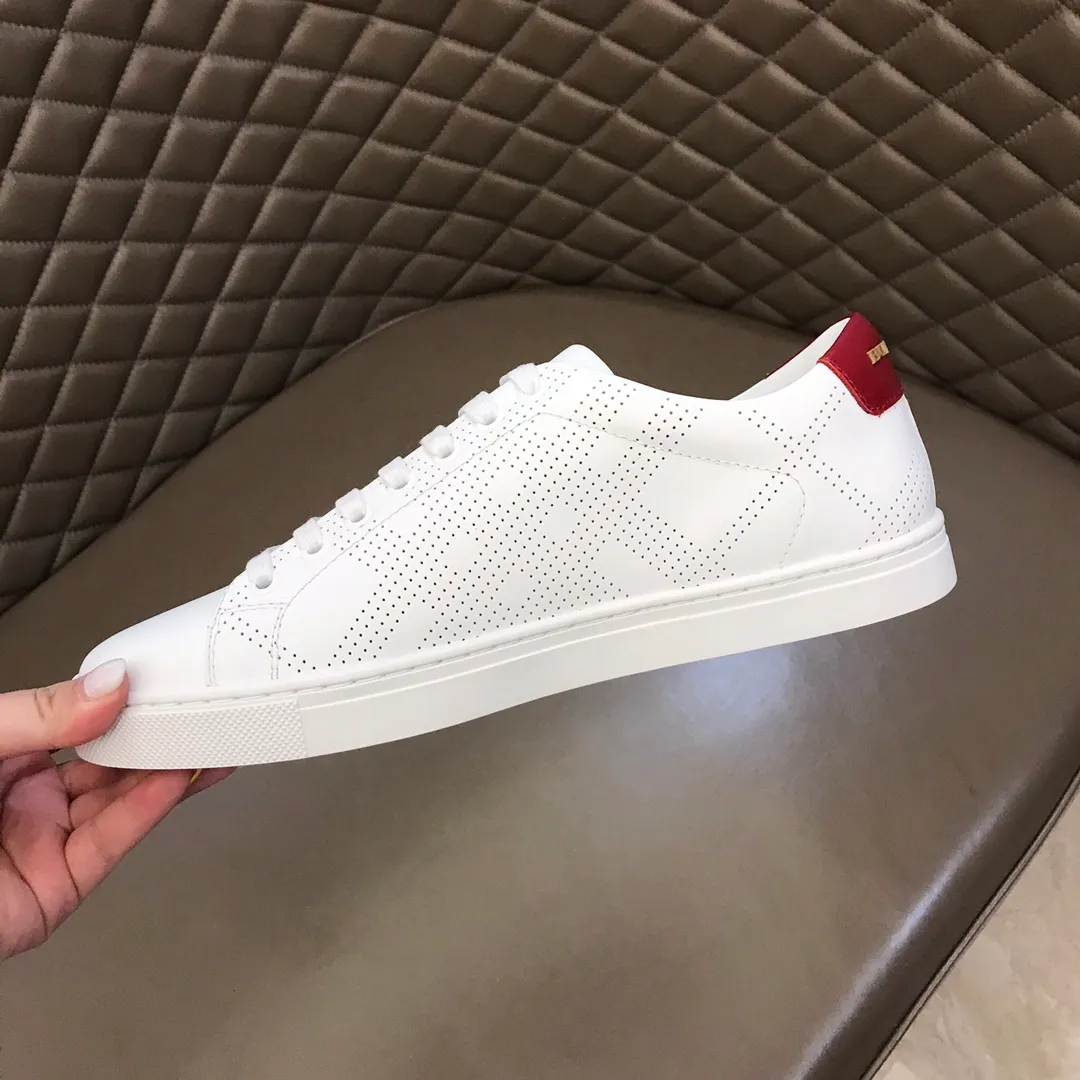 p380 ▫️B Home🆕Original boutique, classic plaid men's casual sneakers, made of selected calfskin, 100% original Burberry special fabrics! KPU puncture method on the back decorated with Burberry three-dimensional logo, original outsole 38/45